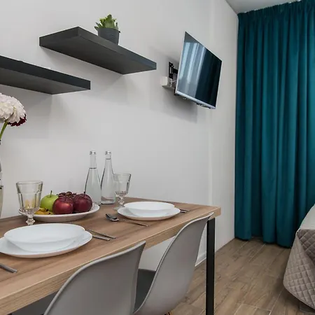 Myfreedom Апартаменти 5Хв Від М Бориспільська Kyiv Room photo