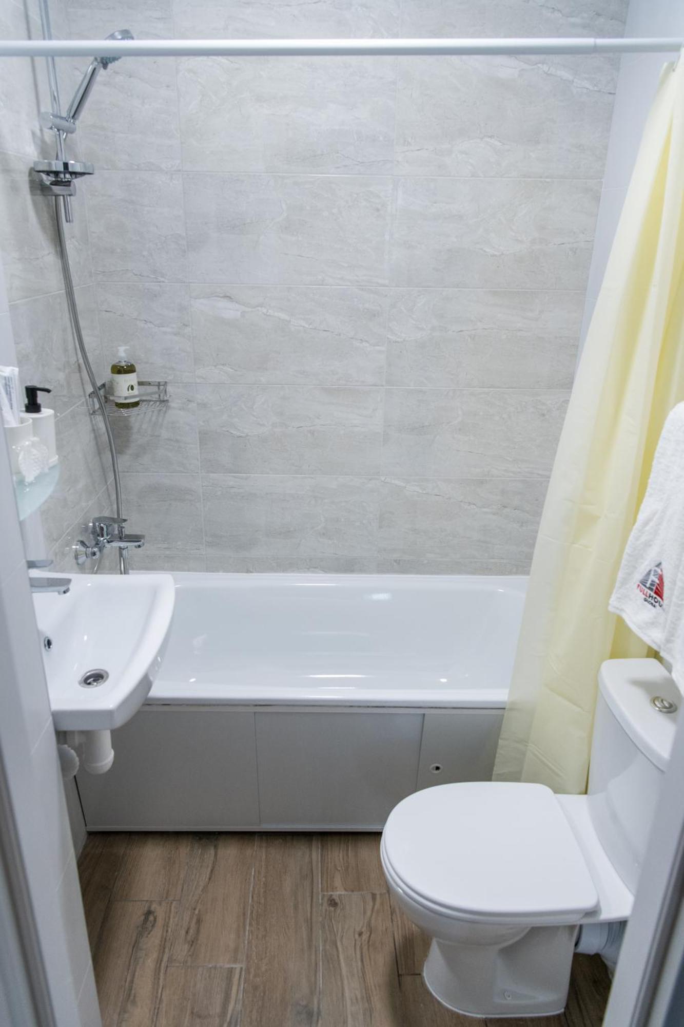 Myfreedom 5хв від м бориспільська Apartment Kyiv